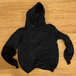 HANES BLACK HOODIE